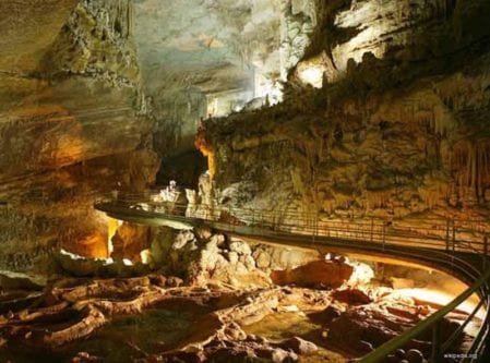 Jeita-grotto-2