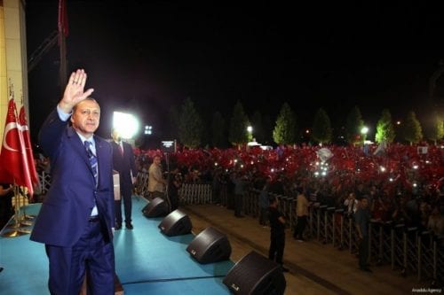 Turkey-stand-against-failed-coup-attempt-01