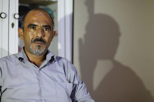 Abdulhadi Shantaf no tiene trabajo y no puede pagar el tratamiento médico para su hijo en Gaza [Middle East Monitor]