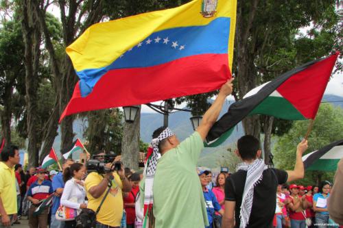 Los venezolanos se reúnen en apoyo de Palestina (venezuelanalisys)