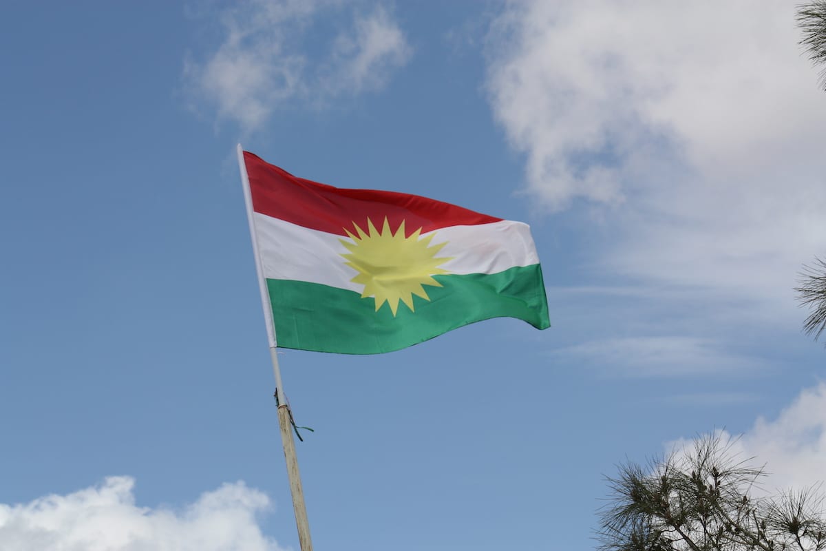 Bandera kurda [foto de archivo]