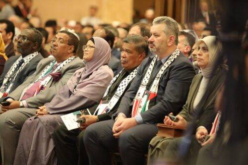 Asistentes a la 3ª Conferencia de la Plataforma Inter-parlamentaria de Jerusalén en Kuala Lumpur en Kuala Lumpur, Malasia, el 8 de febrero de 2020 [Farid Bin Tajuddi / Agencia Anadolu]