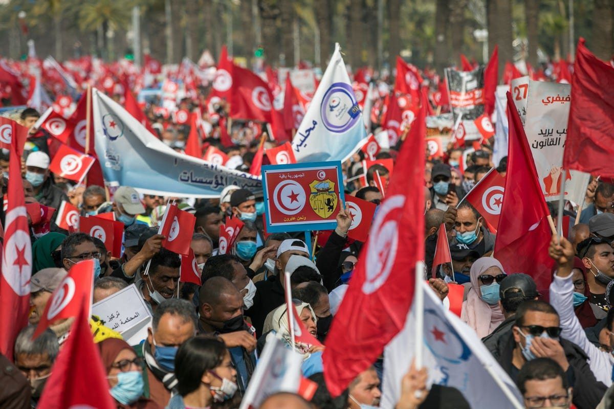 Un funcionario de ennahda desafía a la cúpula directiva por la necesidad de implicar a las generaciones más jóvenes