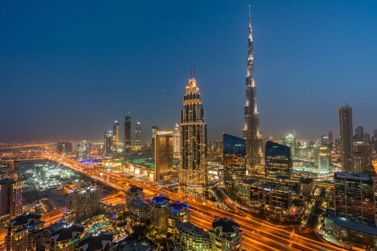 Los emiratos árabes unidos progresan en materia de derechos humanos