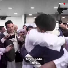 es-trn-yemeni_father_and_son_reunited-am-1080-v01-yt-mp4 - Monitor De Oriente